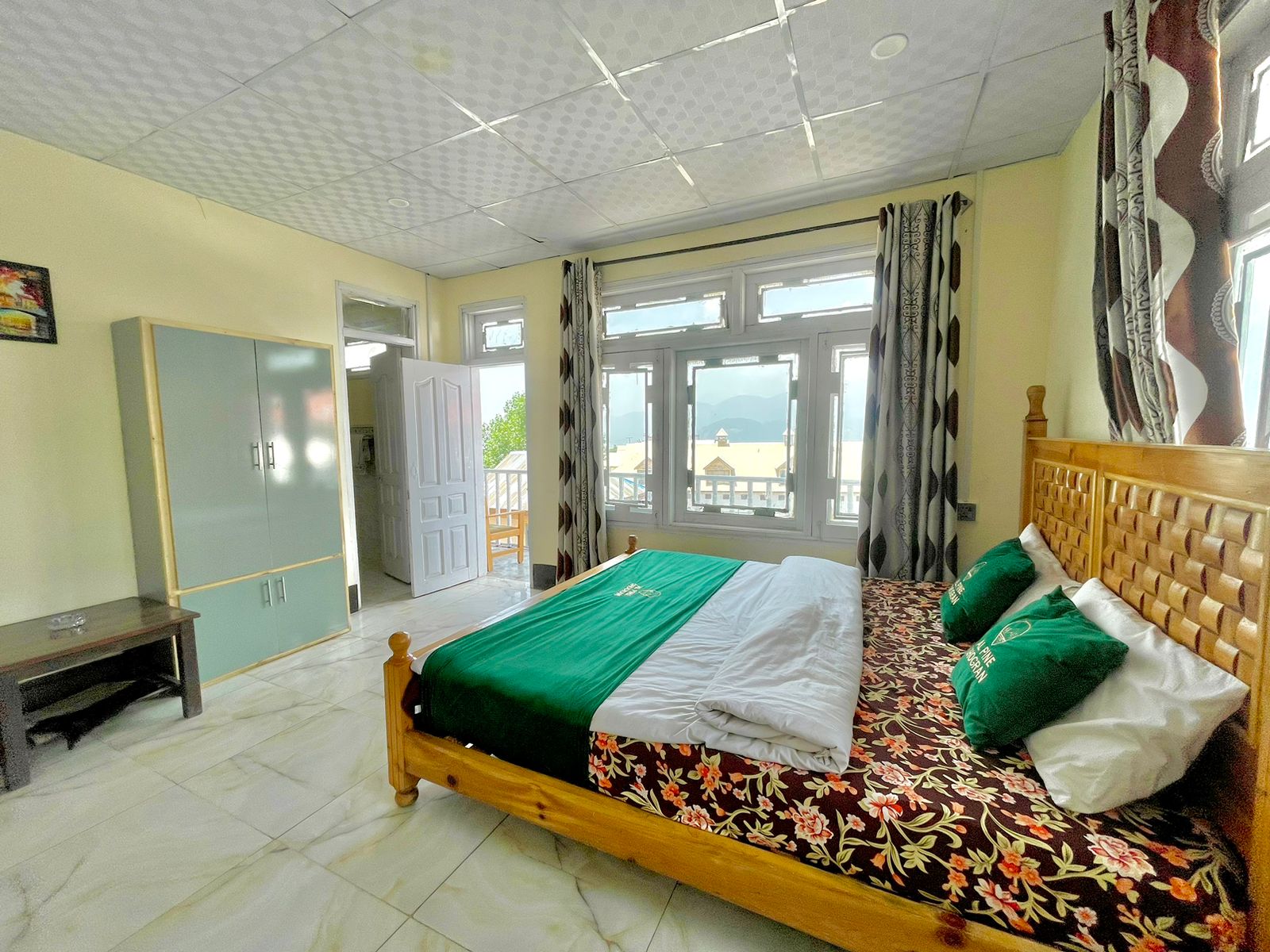 Alpine Guest House & Hotel Shogran