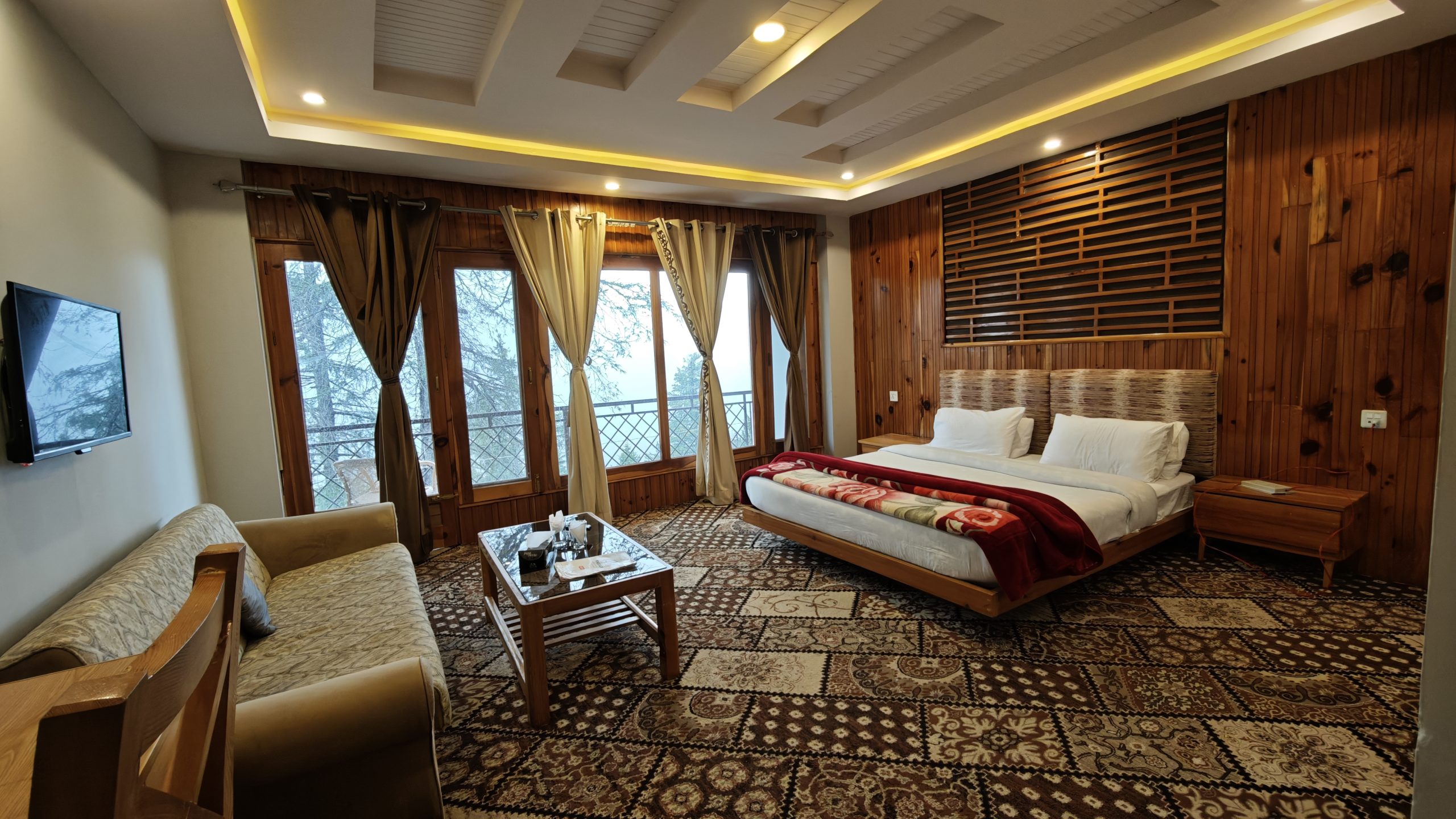 Executive Room — 2nd Floor