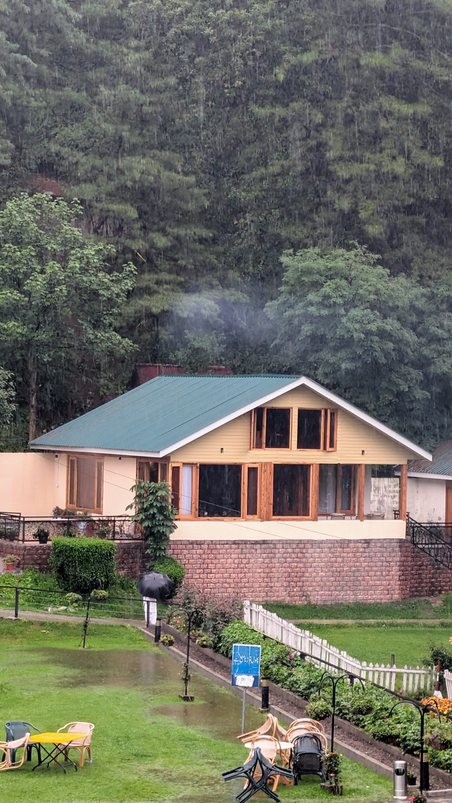 Valley Villa